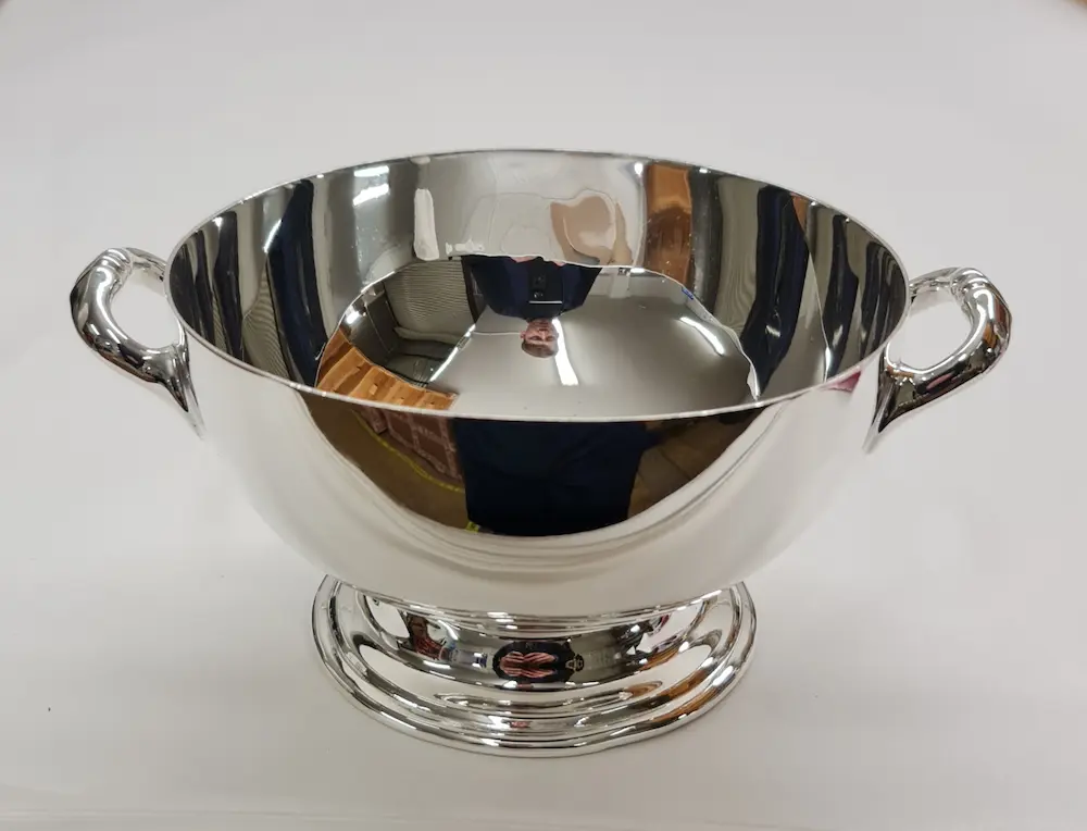 Plain Bowl on Foot with Handles